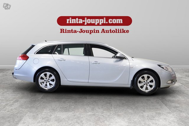 Opel Insignia 4