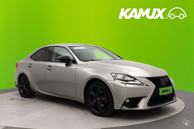 Lexus IS, kuva 1