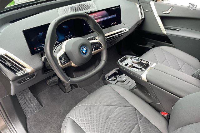 BMW IX 7