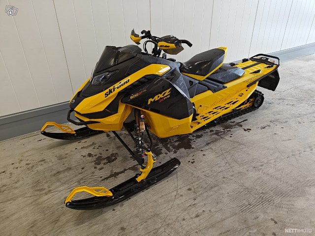 Ski-Doo MX Z 4