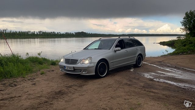 Mercedes-Benz C 270, kuva 1