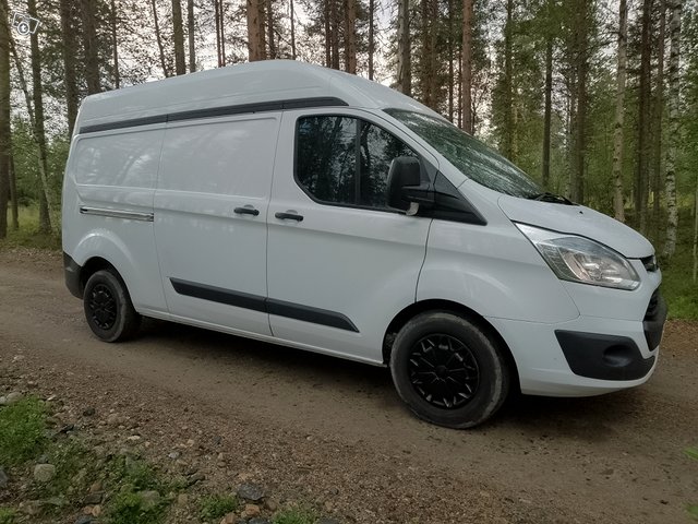 Ford Transit Custom 1