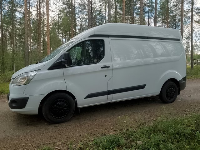 Ford Transit Custom 2