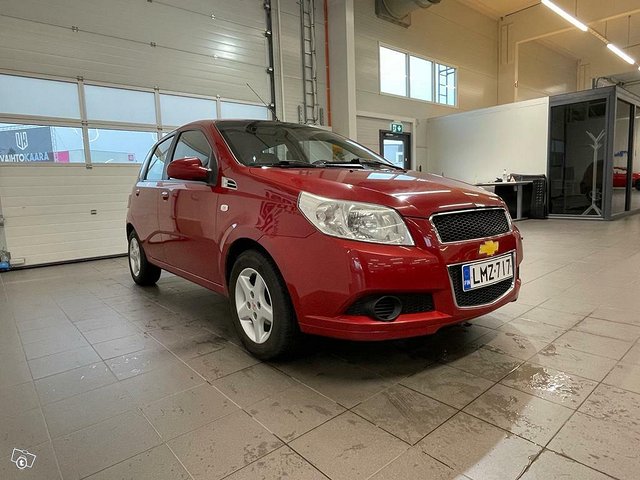 Chevrolet Aveo 10