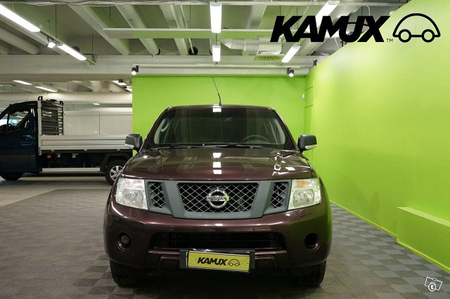 Nissan Navara 8