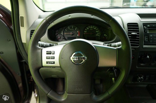 Nissan Navara 13