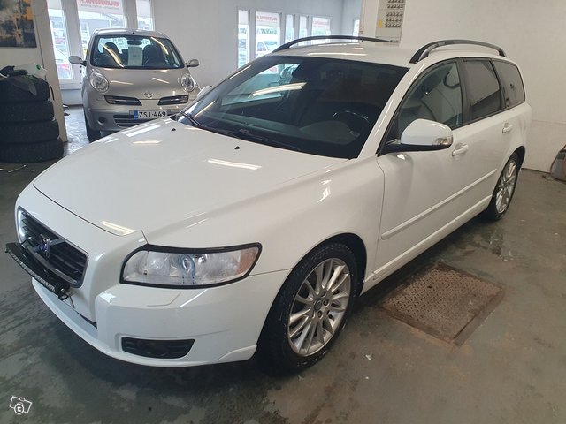 Volvo V50 2