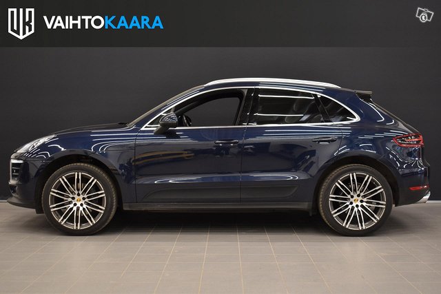 Porsche Macan 13