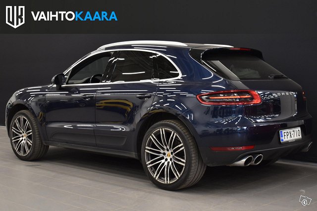 Porsche Macan 24