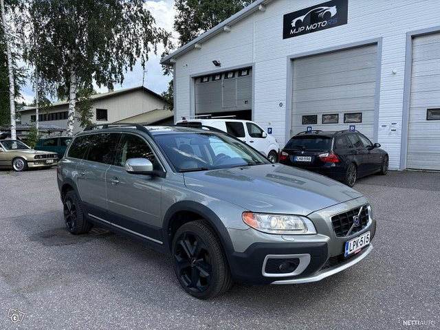 Volvo XC70