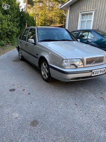 Volvo 440, kuva 1