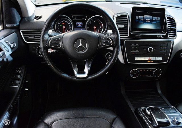 Mercedes-Benz GLE 14