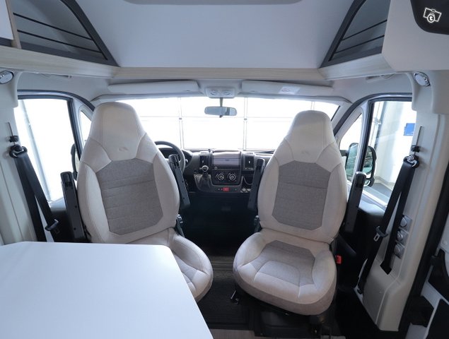 Adria twin 640 sl 10