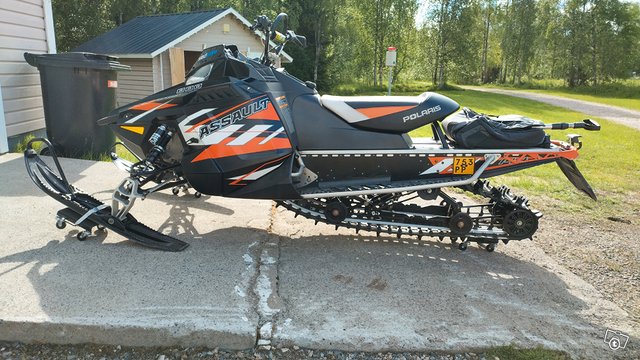 Polaris Switchback Assault 5