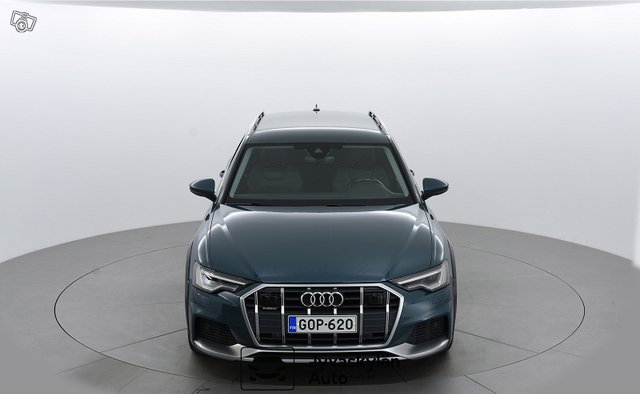 AUDI A6 Allroad Quattro 8