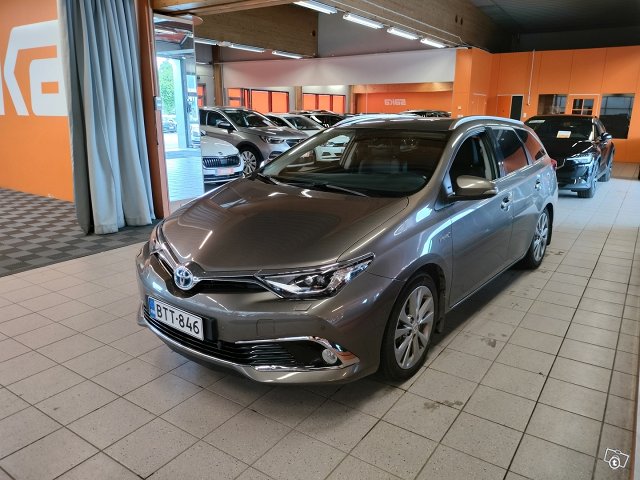 Toyota Auris, kuva 1