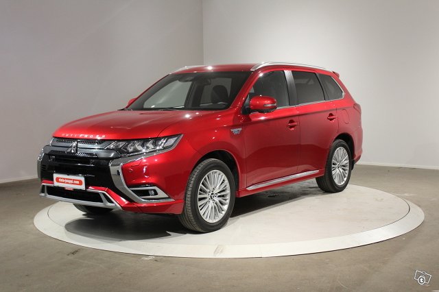 MITSUBISHI OUTLANDER PHEV, kuva 1