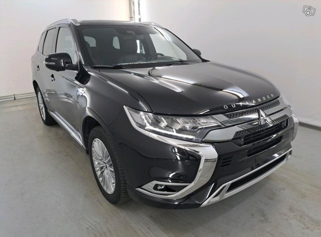 MITSUBISHI OUTLANDER PHEV, kuva 1