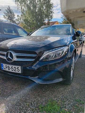 Mercedes-Benz C 350 1