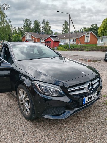 Mercedes-Benz C 350 3