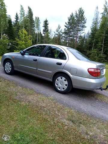 Nissan Almera, kuva 1