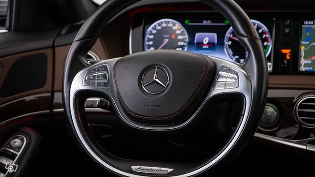 Mercedes-Benz S 3