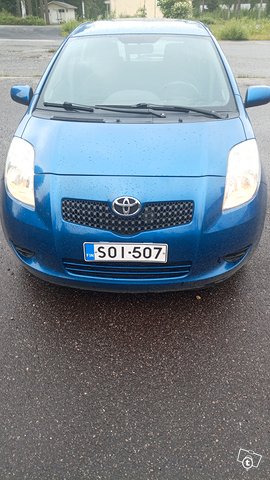 Toyota Yaris, kuva 1