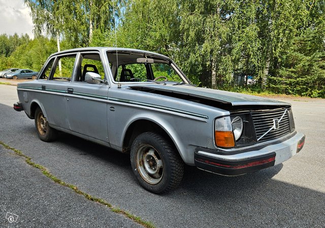 Volvo 240, kuva 1
