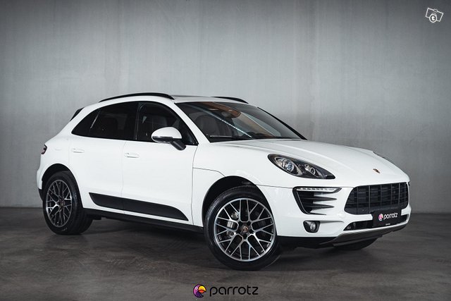 Porsche Macan 13