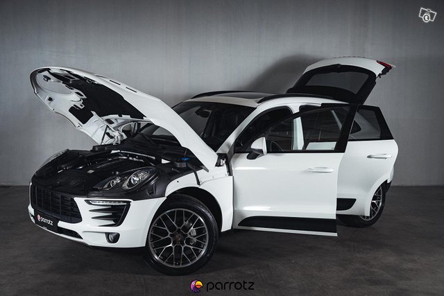 Porsche Macan 17