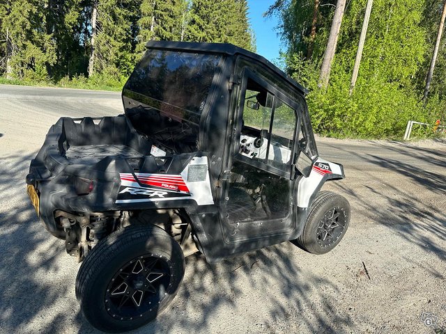 Polaris RZR 570, kuva 1