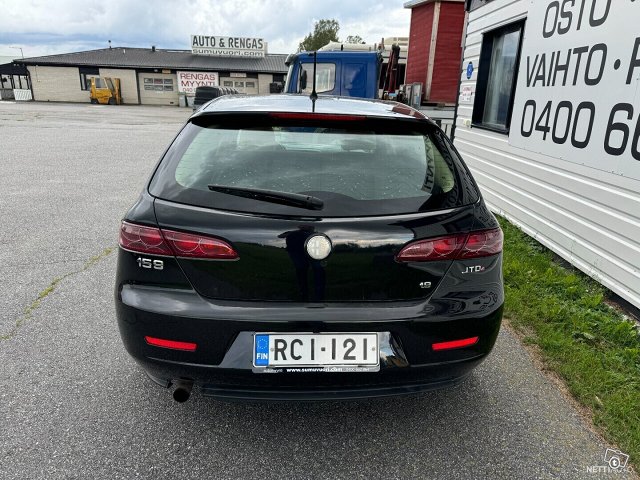 Alfa Romeo 159 10