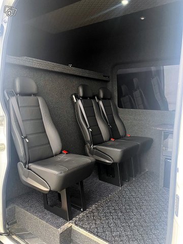 Mercedes-Benz Sprinter 5