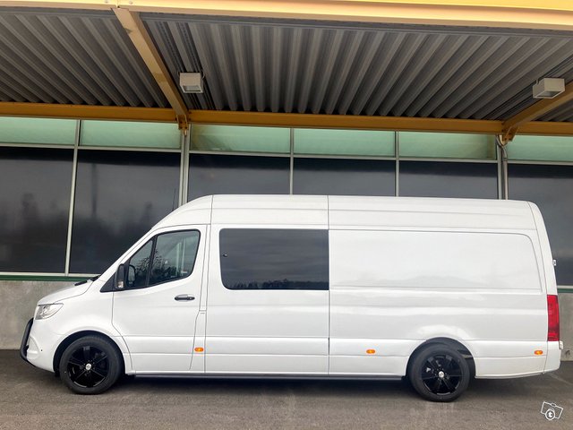 Mercedes-Benz Sprinter 8