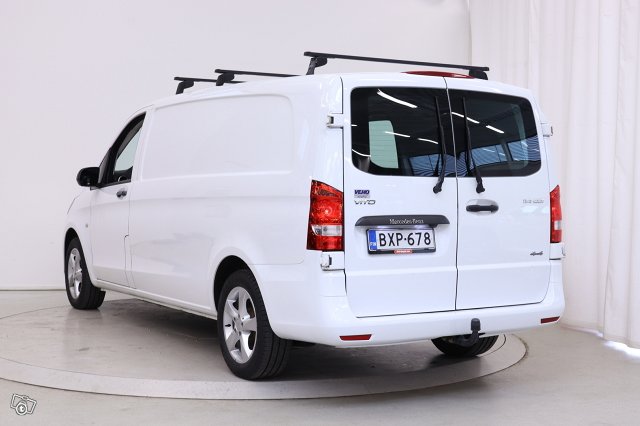 Mercedes-Benz Vito 7