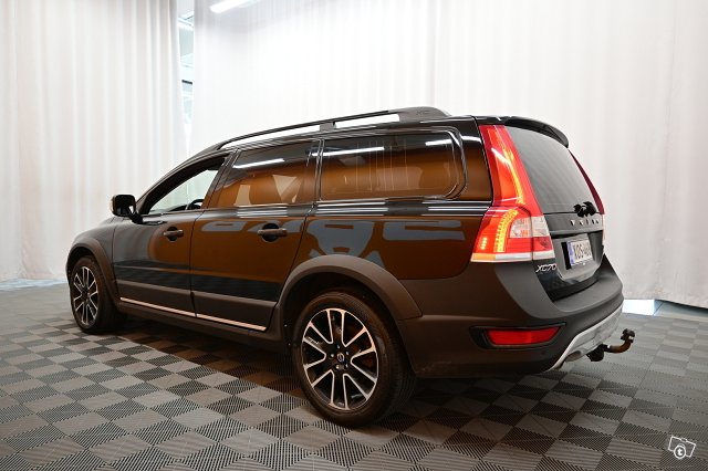 Volvo XC70 7