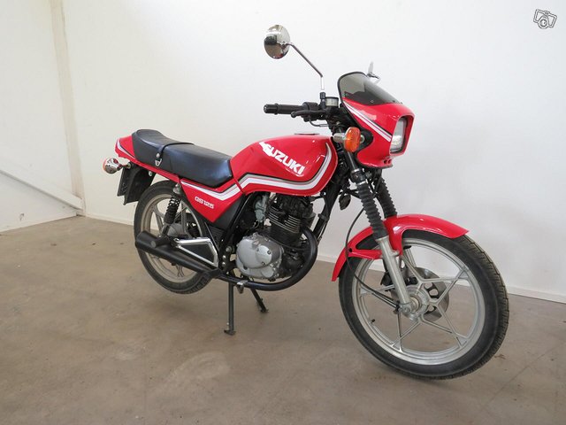 Suzuki GS, kuva 1