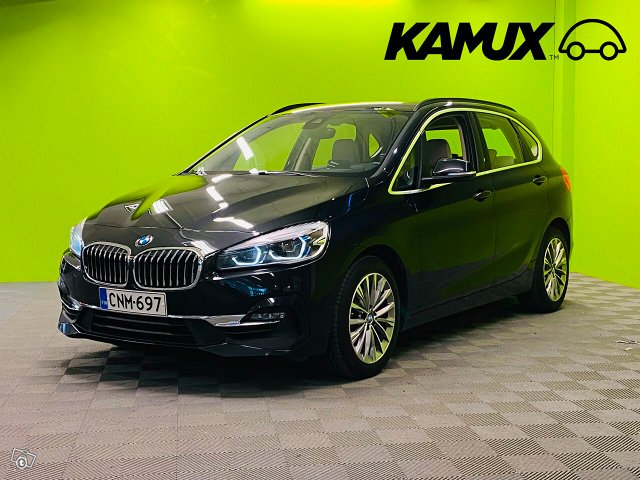 BMW 218 4