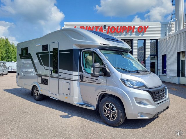 Adria matrix supreme 670 sl, kuva 1