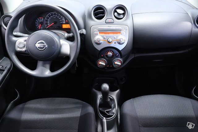 Nissan Micra 16