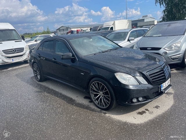 Mercedes-Benz E, kuva 1