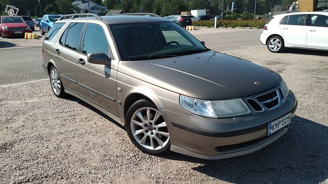 Saab 9-5, kuva 1