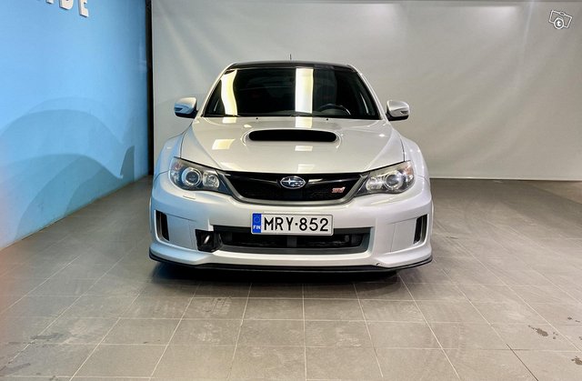 Subaru Impreza 11