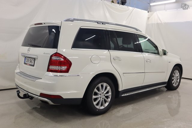 Mercedes-Benz GL 5