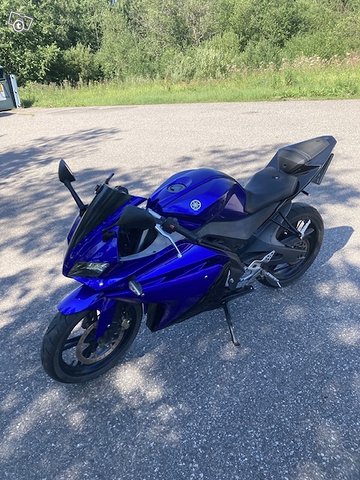 Yamaha YZF-R125, kuva 1