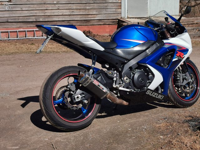 Suzuki gsxr 1000 2