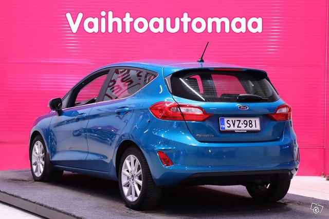 Ford Fiesta 16