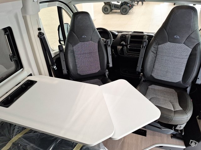 Adria twin plus 640 slb 23