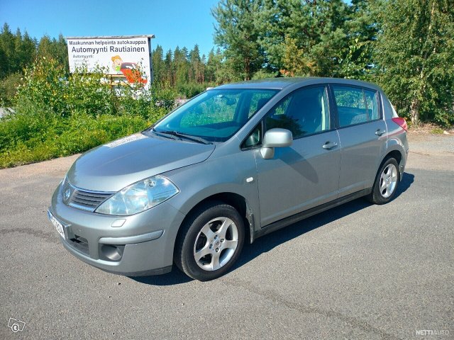 Nissan Tiida, kuva 1