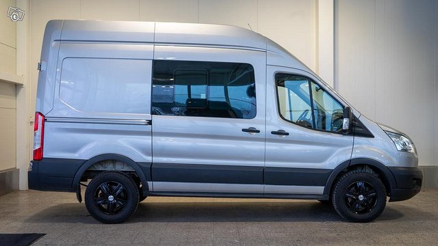 Ford Transit 10